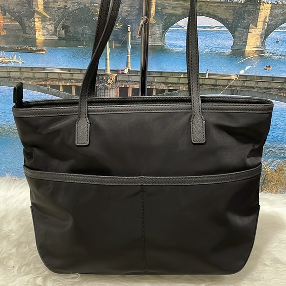 Michael Kors Black Tote Bag - Picture 3 of 7